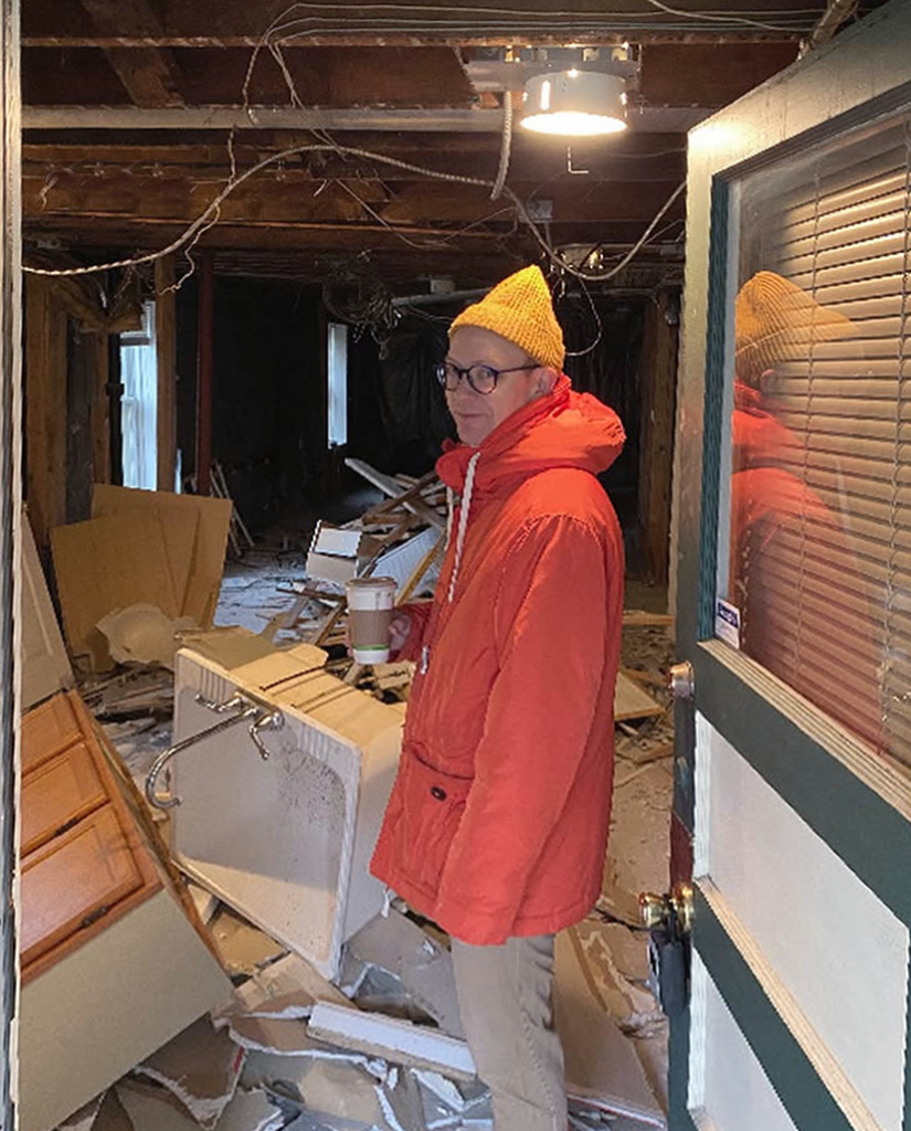 Sunraising: An Experimental Labor Exchange Helps Fund Art Studio Space ...